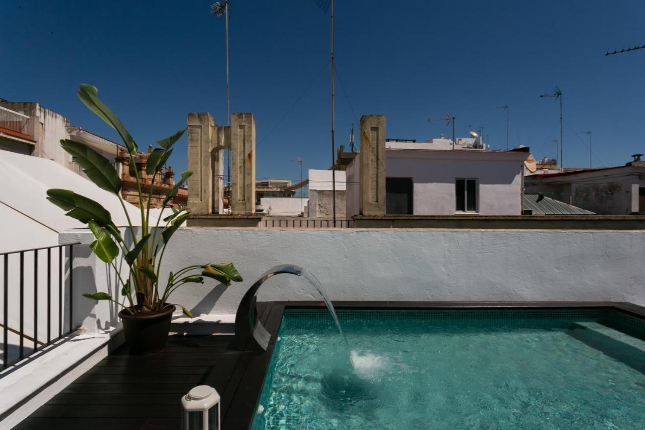 Lujoso Apartamento Con Piscina Compartida 1 Seville Exterior photo